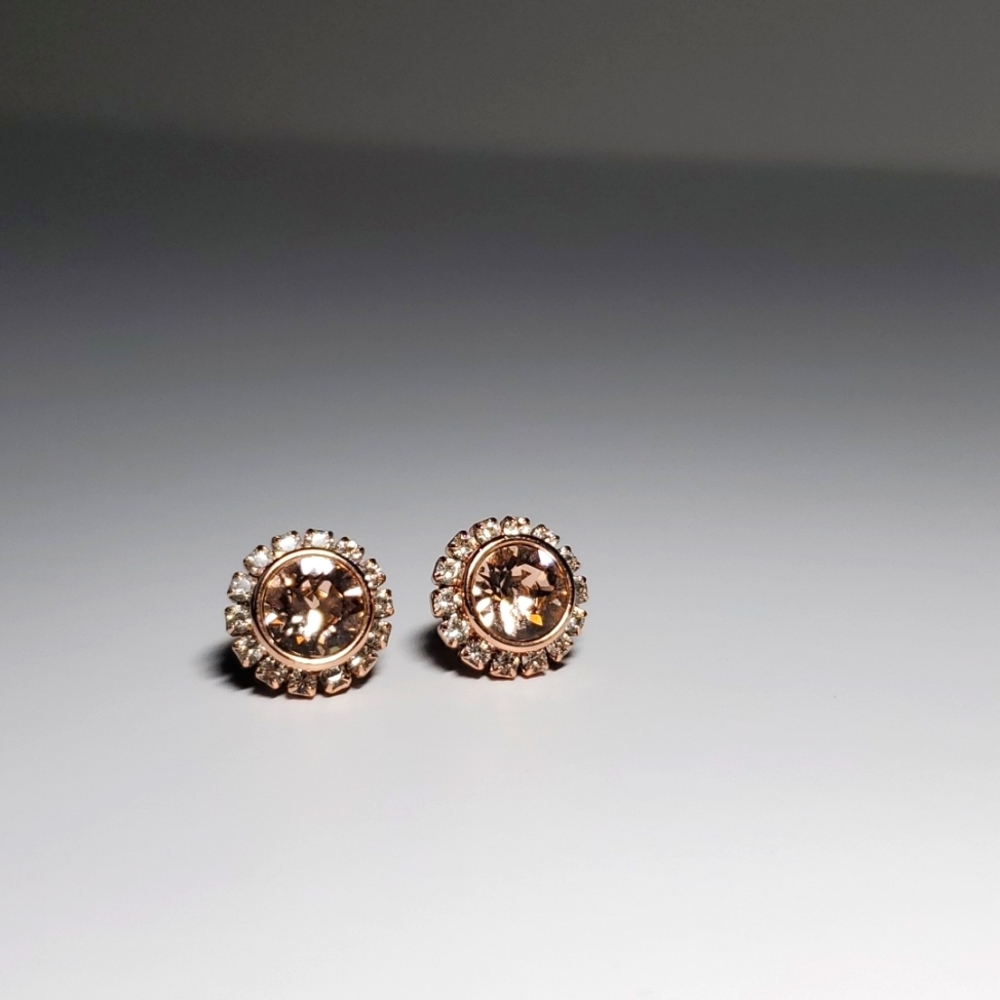 Ted Baker London Vintage Pink Swarovski Crystal Daisy Stud Earrings